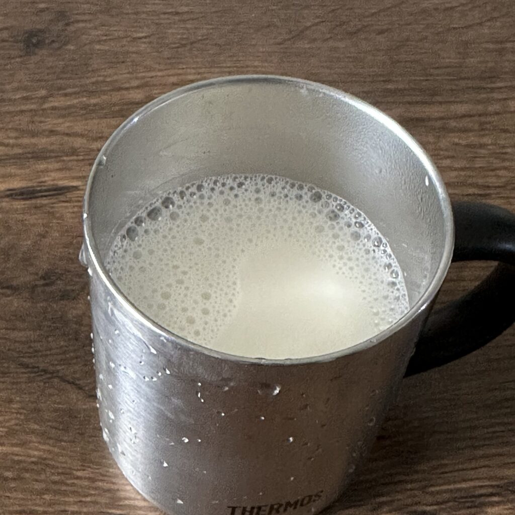 和光堂 フォローアップミルク ぐんぐんの粉ミルクでホットミルクを作ってみた。